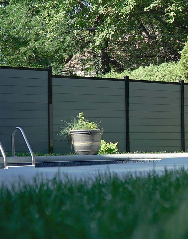 Ezfence-elite-light-grey-outdoor-screening-screen-decorative-panel-garden-decorationoutdoor-fencing-aluminum-structure-posts-black-contrast